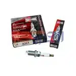 شمع سوزنی ایریدیوم پایه کوتاه چمپیون۹۲۰۱ RC12WYPB4